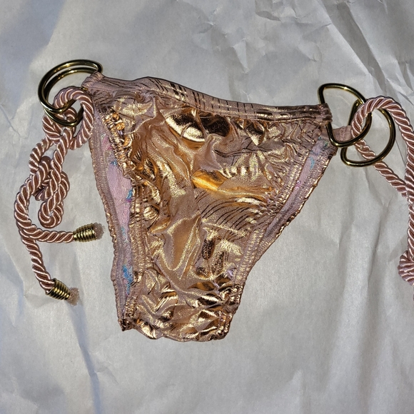 👙Botique rose gold ombre gold hardware bottom - Picture 4 of 15